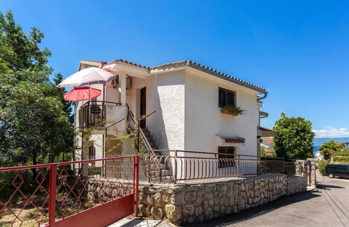 Omisalj Apartment | 1 bedroom beautiful apartment in Omisalj