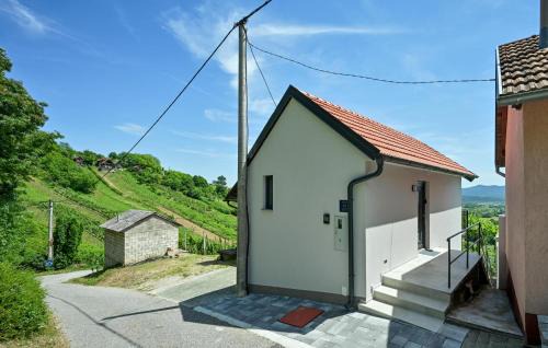 Novi Marof House | 1 Bedroom Beautiful Home In Remetinec