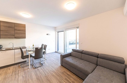 Seget Donji Apartment | 1 bedroom cozy apartment in Seget Donji