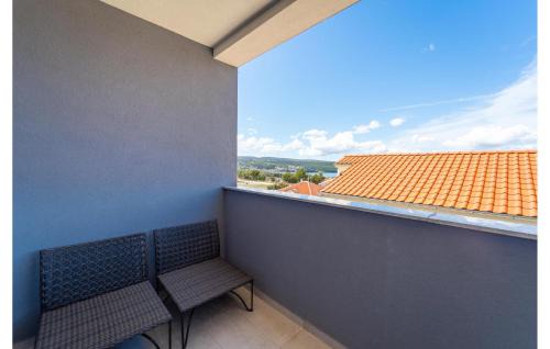 Gornji Karin Apartment | 1 Bedroom Cozy Apartment In Gornji Karin