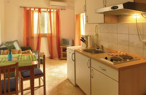 Cizici Apartment | 1 bedroom lovely apartment in Malinska