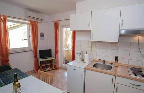 Cizici Apartment | 1 bedroom lovely apartment in Malinska