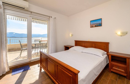 Komarna Apartment | 1 bedroom lovely apartment in Komarna