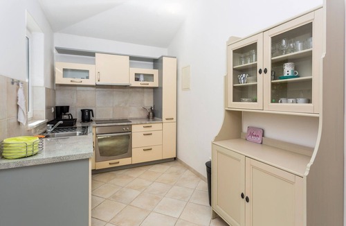Gabonjin House | 1 bedroom nice home in Gabonjin