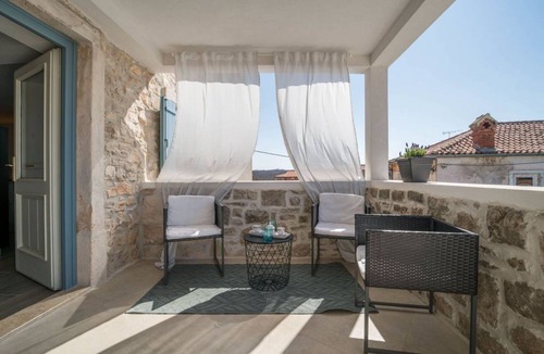 Fiorini Other | 120 m² Accommodation ∙ 2 bedrooms ∙ 5 guests