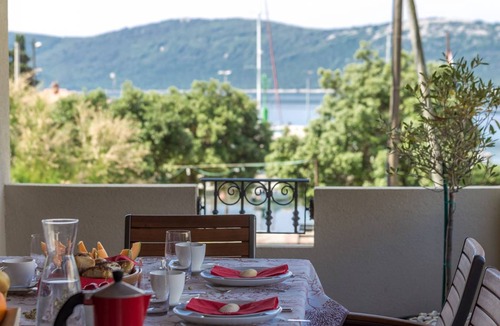 Molat House | 120 m² House ∙ 2 bedrooms ∙ 5 guests