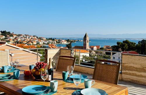 Preko Apartment | 160 sqm Sea View Apartment