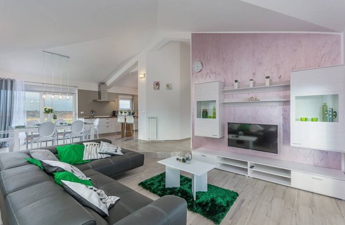 Brtonigla Villa | 180 m² Villa ∙ 3 bedrooms ∙ 8 guests