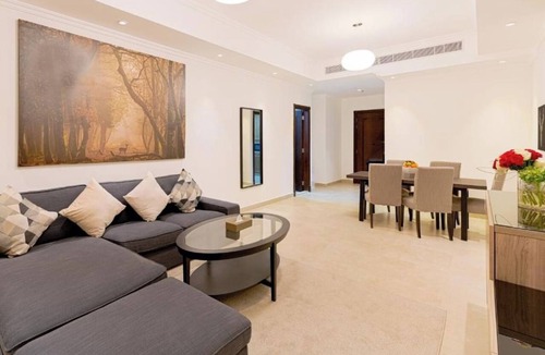 Al-Fujairah Apartment | 1BR Apartment Near Fujairah Airport with Breakfast