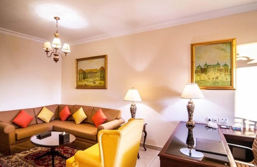 Barsha Heights Hotel | 1BR Sky Apt | Mercure BH | Metro Facing, Spacious Living + Dining