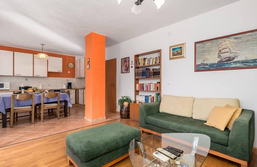 Senj Apartment | 2 bedroom accommodation in Starigrad