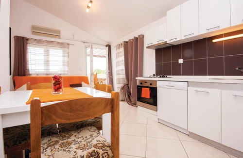 Primosten Burnji Apartment | 2 bedroom amazing apartment in Dolac