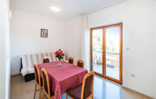 Nevidane Apartment | 2 Bedroom Amazing Apartment In Nevidane