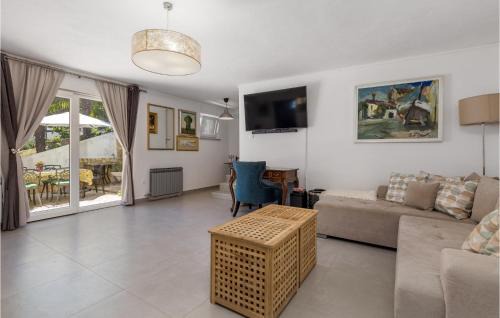 Rukavac Apartment | 2 Bedroom Amazing Apartment In Matulji