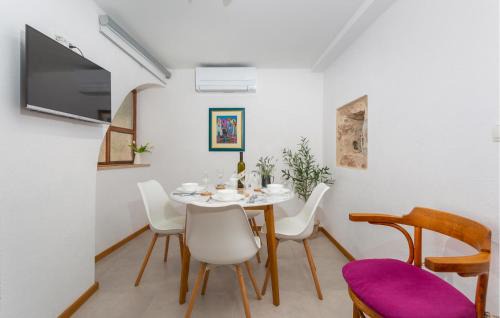 Punat Apartment | 2 Bedroom Amazing Apartment In Punat