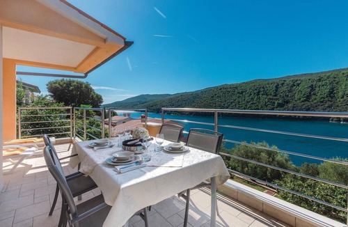 Duga Luka Apartment | 2 bedroom awesome apartment in Labin