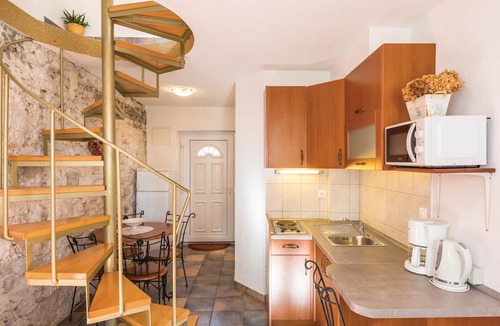 Igrane House | 2 bedroom awesome home in Podgora