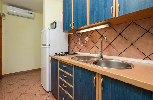 Stara Novalja Apartment | 2 bedroom awesome apartment in Stara Novalja