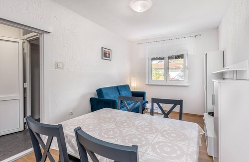 Sveti Juraj Apartment | 2 bedroom beach front apartment in Sveti Juraj