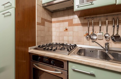Veprinac Apartment | 2 bedroom beach front apartment in Icici