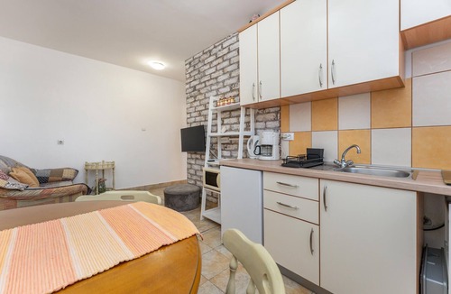 Pakostane Apartment | 2 bedroom beautiful apartment in Pakostane