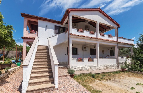 Peruski Apartment | 2 bedroom beautiful apartment in Peruski