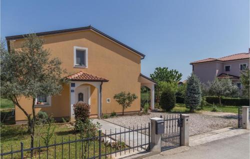 Kastel Apartment | 2 Bedroom Beautiful Apartment In Kastel