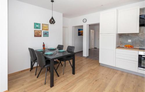 Opuzen House | 2 Bedroom Beautiful Apartment In Opuzen
