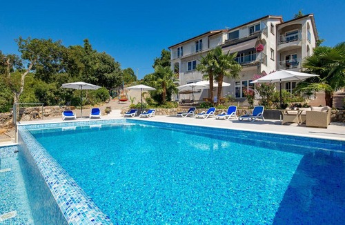 Rubesi Apartment | 2 Bedroom Beautiful Apartment In Rijeka