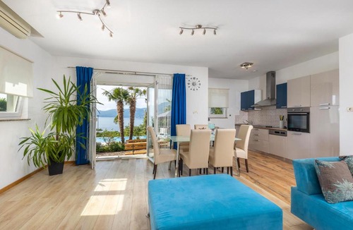 Rubesi Apartment | 2 Bedroom Beautiful Apartment In Rijeka