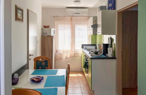 Gornji Karin Apartment | 2 bedroom cozy apartment in Gornji Karin