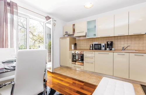 Crikvenica Apartment | 2 bedroom cozy apartment in Crikvenica