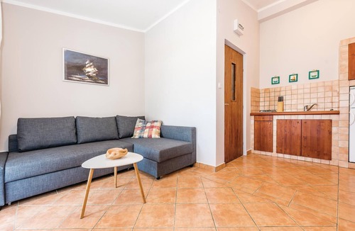 Grebastica Apartment | 2 bedroom cozy apartment in Grebastica
