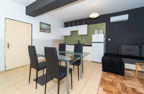 Donji Karin Apartment | 2 bedroom cozy apartment in Benkovac