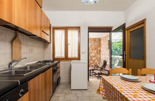 Stinica House | 2 bedroom cozy home in Josinovac