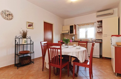 Sukosan House | 2 bedroom gorgeous home in Sukosan