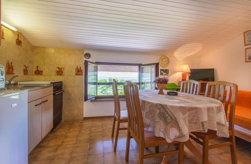 Piran Apartment | 2 bedroom lovely apartment in Secovlje
