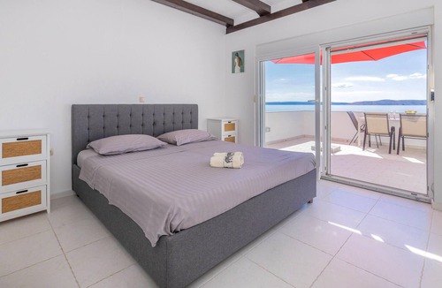 Jablanac Apartment | 2 bedroom nice apartment in Jablanac