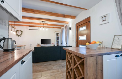 Gornji Mihaljevec House | 2 bedroom pet friendly home in Zelezna Gora
