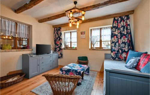 Petrinja House | 2 Bedroom Pet Friendly Home In Hrastovica