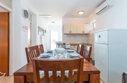 Gornji Karin Apartment | 2 bedroom stunning apartment in Karin Gornji