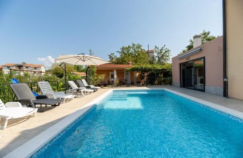 Nedescina House | 2 Cottage Houses 3 bedrooms & private pool