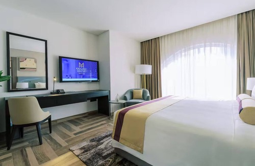 Al Muraqqabat Hotel | 2 Units | Thrilling Dubai Stay | Pool, Wellness, Gym, Burj Khalifa Visits,