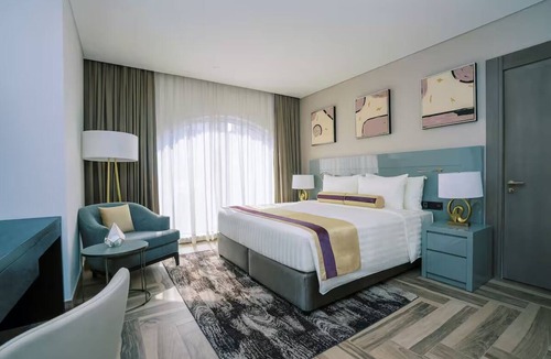 Al Muraqqabat Hotel | 2 Units | Thrilling Dubai Stay | Pool, Wellness, Gym, Burj Khalifa Visits,