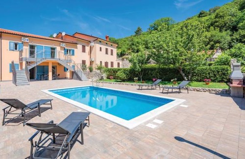 Plomin House | 3 bedroom accommodation in Plomin