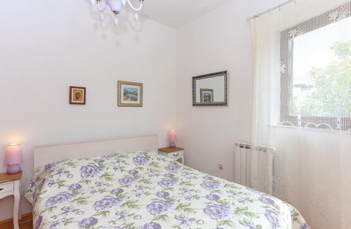Kastel Novi Apartment | 3 bedroom accommodation in Kastel Novi