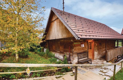 Crnomelj House | 3 bedroom accommodation in Crnomelj