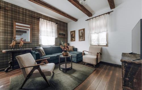 Ivanic-Grad House | 3 Bedroom Amazing Home In Derezani