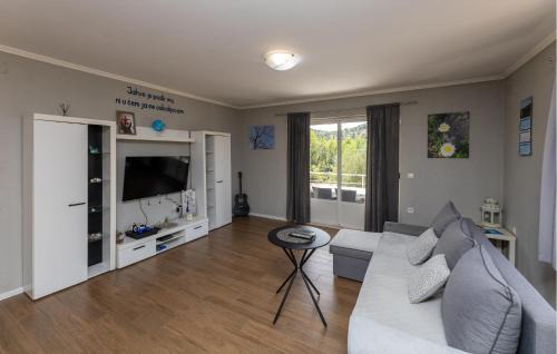 Zaton Doli Apartment | 3 Bedroom Awesome Apartment In Zaton Doli