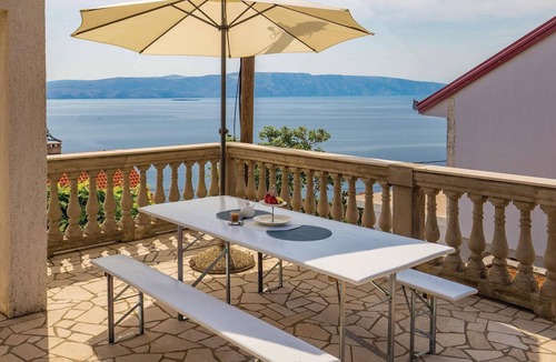 Senj Apartment | 3 bedroom awesome apartment in Senj